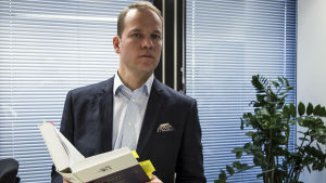 – Vi har regelverk i Finland som gör att i synnerhet myndigheter har en skyldighet att göra rimliga anpassningar för personer med funktionsnedsättningar, säger Robin Harms som är specialsakkunnig vid Diskrimineringsombudsmannens byrå. Luottotiedot