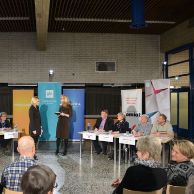 Yle Pohjanmaan, Ilkan ja Pohjalaisen vaalipaneeli Kauhavalla.