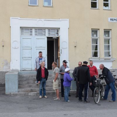 Reposaaren kansalaiskokous Reposaaren koululla.