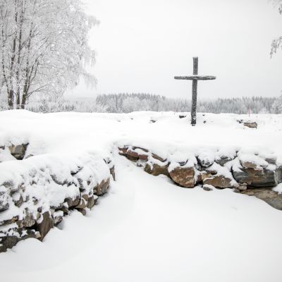 Kiihtelysvaaran kirkon raunio