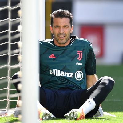 Ennätysmies Gianluigi Buffon