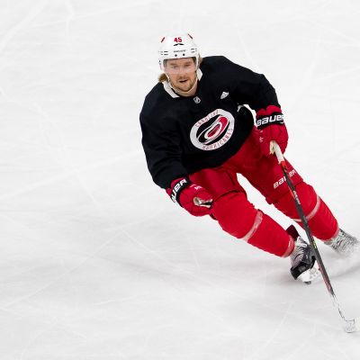 Sami Vatanen heinäkuu 2020 NHL training camp