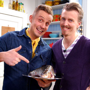 Paul och Jonathan lagar mat av sk skräpfisk Paul och Jonathan tar sig an skräpfisk.