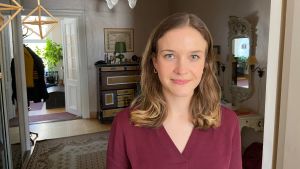 Karin Cederlöf är barnbarn till Ethel Storsjö. Karin Cederlöf är barnbarn till Ethel Storsjö.