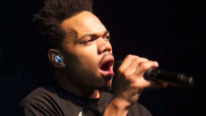 Chance The Rapper är en öppet kristen rapartist. Chance the rapper är en rapartist.