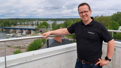 Porträtt på producenten Johan Ljungqvist.