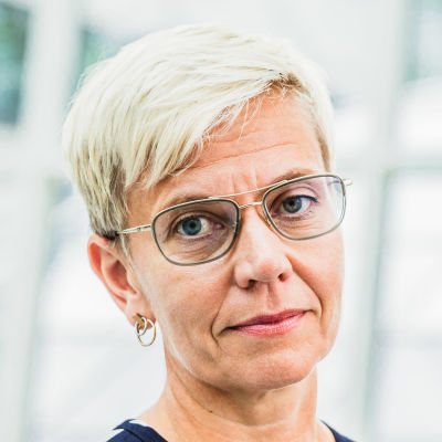 Inger Damlin är ordförande för Finlands svenska lärarförbund. 