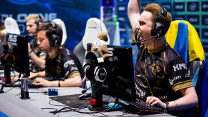 Ninjas in Pyjamasin Christopher "GeT_RiGhT" Alesund on voittanut vain yhden pelaamastaan viidestä Major-finaalista. Ninjas in Pyjamas -joukkueessa CS:GO:ta pelaava Christopher "GeT_RiGhT" Alesund on yksi pelin parhaimmista pelaajista.