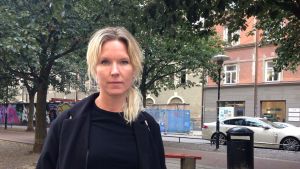 Victoria Rixer skriver om sin pappans förhållande till det finska, om svåra erfarenheter, men också om en ny stolthet. Victoria Rixer är en av skribenterna i "Finnjävlar".