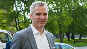 Anders Adlercreutz har valts till riksdagsgruppens ordförande. Anders Adlercreutz på partidagen i Vasa