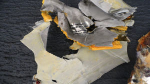 Bråte från Egyptair-planet. Delar som härstammar från det kraschade Egyptair-planet.