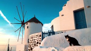 Bland annat färgerna i Grekland fascinerar Britta Lindblom. Vy från Santorini