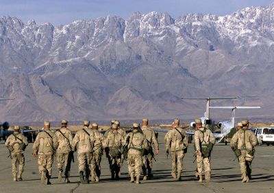 Amerikanska soldater i Bagram, Afghanistan 15.1.2002
