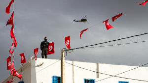 Säkerhetspådrag vid synagogan på ön Djerba. Säkerhetspådrag vid synagogan på Djerba i Tunisien.