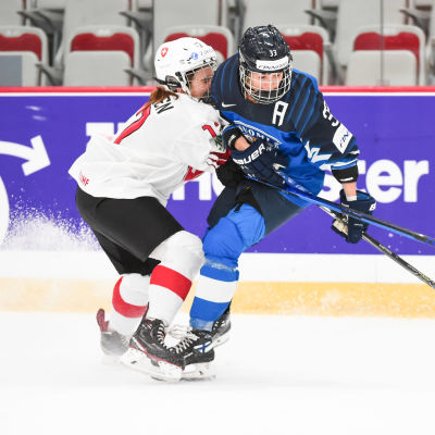 Michelle Karvinen spelar i Finlands landslag.
