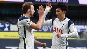 Harry Kane och Son Heung-Min gör succé. Harry Kane och Heung-Min Son firar mål.