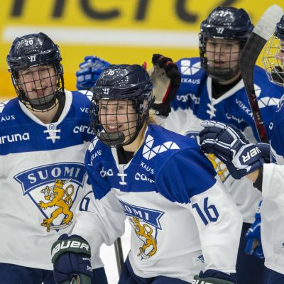 Vilma Tanskanen (16) vastasi Suomen voittomaalista Ruotsia vastaan.