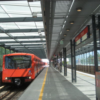 Brändö metrostation i Helsingfors i juni 2011