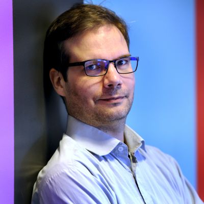 Pelitaiteen läänintaiteilija Jaakko Kemppainen.