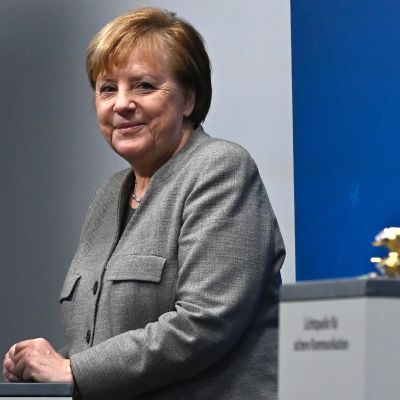 Angela Merkel tiistaina, osallistuessaan virtuaaliseen Digitaaliseen huippukokoukseen Berliinissä.