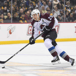 Nathan MacKinnon är en åkstark spelare. Nathan MacKinnon är en åkstark spelare.