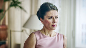 Kristiina Halttu sarjassa Presidentti.