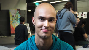 Janne Oksanen tekee Sibelius-Akatemiassa maisteriopintoja Risto-Matti Marinin johdolla. Janne Oksanen on yksi lähetysikkunan pianistiopiskelijoista.