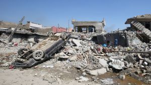 Ruinerna efter den dödliga amerikanska flygräden i västra Mosul i mars 2017. Ruinerna efter den dödliga amerikanska flygräden i västra Mosul i mars 2017.