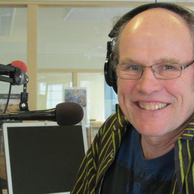 Stefan Paavola arbetar för Svenska Yle - Radio Vega Östnyland