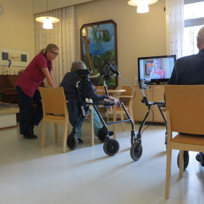 Äldre på sjukhusavdelning vid Näse sjukhus i Borgå