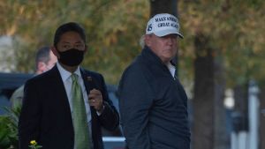 President Trump återvände från sin golfrunda i Virginia på eftermiddagen. President Trump återvände från sin golfrunda i Virginia på eftermiddagen.