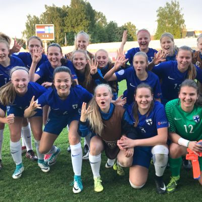 Jalkapallon U17 tyttöjen MM Uusi-Seelanti - Suomi
