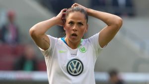 Sara Björk Gunnarsdottir spelar i Tyskland. Sara Björk Gunnarsdottir spelar för Wolfsburg.