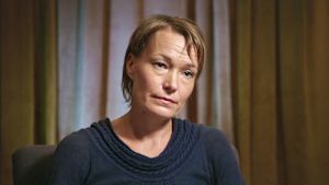 Linda Karlström från Kronoby är en ledande gestalt inom antivaccinationsrörelsen i Norden och förekommer i dokumentärserien Vaccinkrigarna. Linda Karlström från Kronoby är en ledande gestalt inom antivaccinationsrörelsen i Norden.