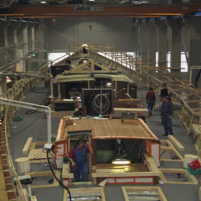 Världens största pre-preg kolfiber/komposit segelbåt Panamax under arbete