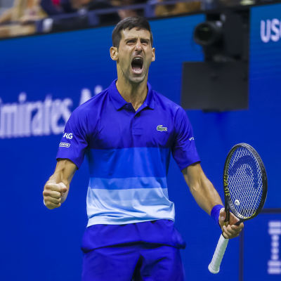 Novak Djokovic tuulettaa. 