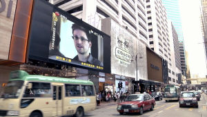 Snowden kan inte återvända till USA men han hoppas någon dag kunna göra det. Snowden sankari vai petturi?