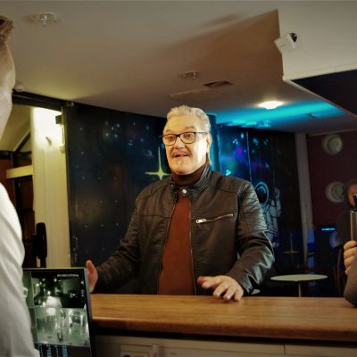 Näin näyttelijä Juha Veijonen kertoo roolihahmostaan elokuvassa Toinen mies