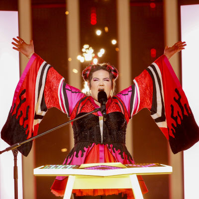 Netta Barzilai på Eurovisionsscenen.