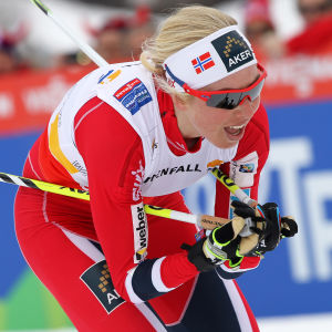 Norskan Kristin Størmer Steira slutade fyra i båda loppen Smigun tog guld och skulle därmed tilldelas två OS-brons om estniskan dömdes. Kristin Störmer Steira, februari 2013.