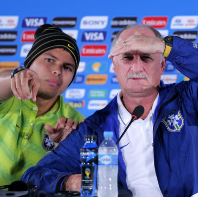 Thiago Silva och Luiz Felipe Scolari på presskonferens inför bronsmatchen.