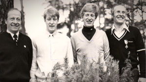 Patrick Wackström, andra från höger, tillsammans med Borgås cykeladel. Harry Hannus längst till vänster, brodern Sixten till vänster om Patrick och pappa Ole Wackström längst till höger. Gruppbild på Akilles OS-cyklister från Moskva 1980 Ole, Sixten och Patrick Wackström och Harry Hannus