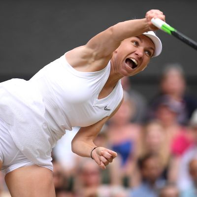 Simona Halep voitti uransa ensimmäisen Wilmbledon-mestaruuden.
