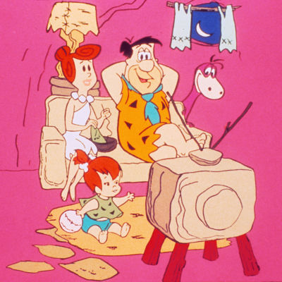 Den animerade familjen flinta i tv-soffan.
