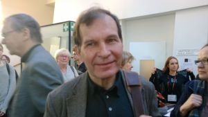 Hannu-Ilari Lampila has written concert reviews for 43 years. He is an author of music books, especially on opera, as well as biographies of artists. In his leisure time he enjoys singing in choirs, dancing, and horseback riding. Music critic Hannu-Ilari Lampila writes for Helsingin Sanomat