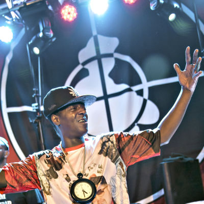 Public Enemyn Flavor Flav Lontoossa.