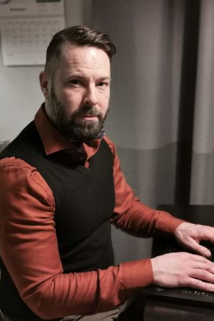 Utbildningschef Anders Grannas säger att utbildningen för skogsmaskinsförare redan nu är populär, men att det ändå kan bli brist på kunniga förare i framtiden Utbildningschef Anders Grannas