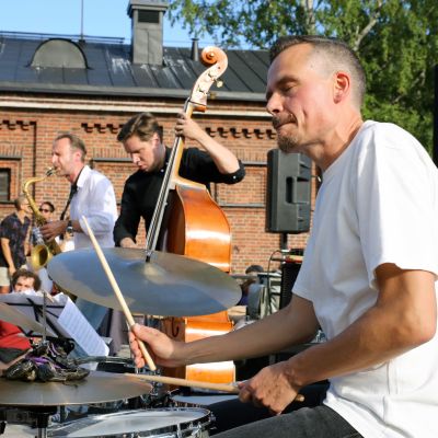 Teppo Mäkynen trio 3TM