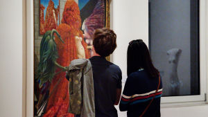 Publik på Peggy Guggenheimmuseet i Venedig