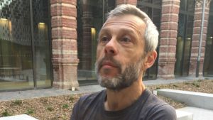 Pierre Mathiot är professor vid Science Po i Lille. Mathiot, professor vid Science Po i Lille